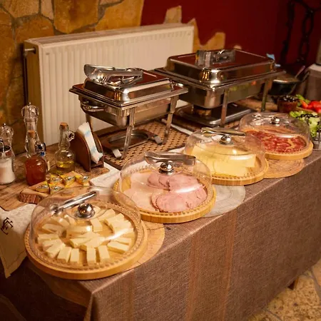 Hotel Eden Boutique Korce