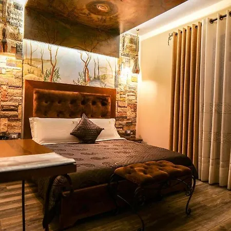 Eden Boutique 4* Korce