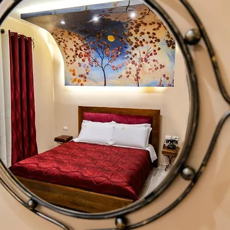 Hotel Eden Boutique Korce