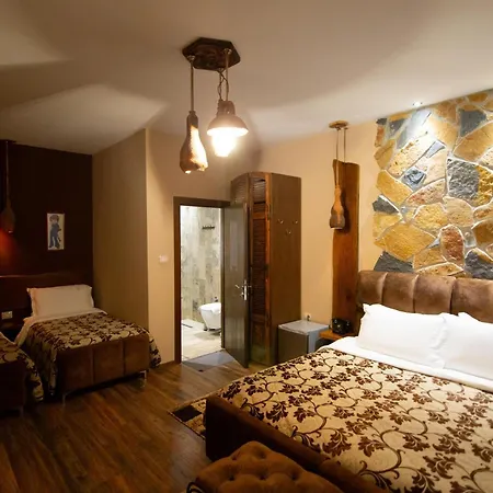 Eden Boutique Hotel 4*