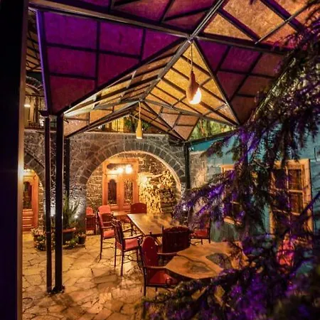 Hotel Eden Boutique Korce