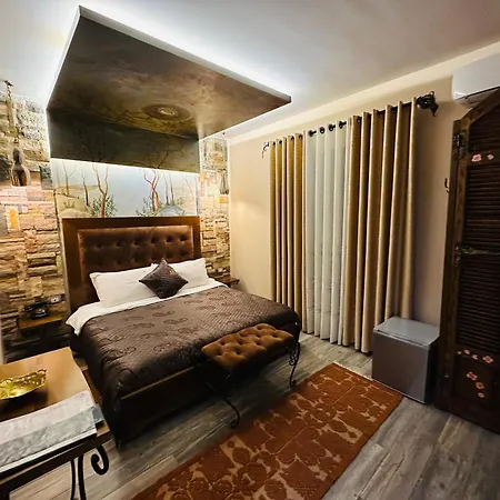 Eden Boutique Κορυτσά