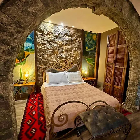 Eden Boutique Hotel 4*