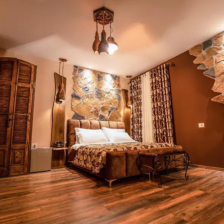 Eden Boutique Korce