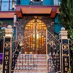 Eden Boutique 4*