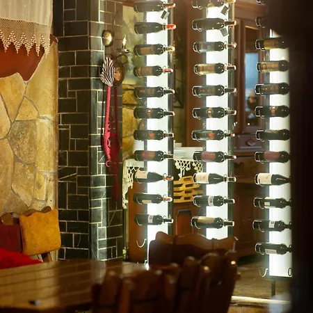 Eden Boutique فندق 4*