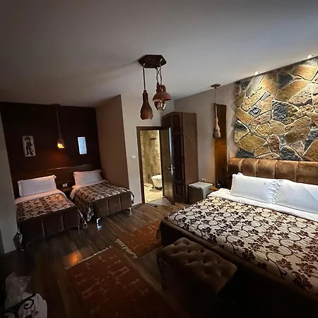 Eden Boutique 4* كورتشي