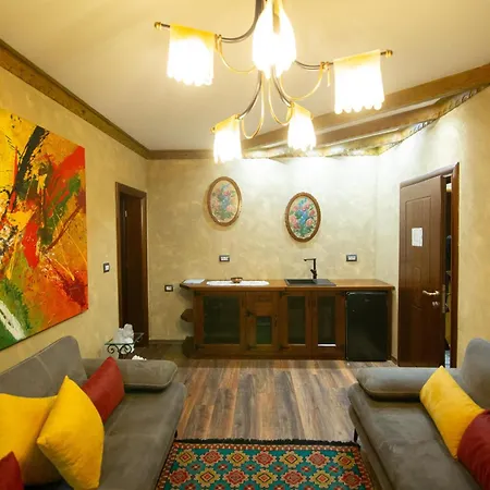 Eden Boutique Hotel 4*