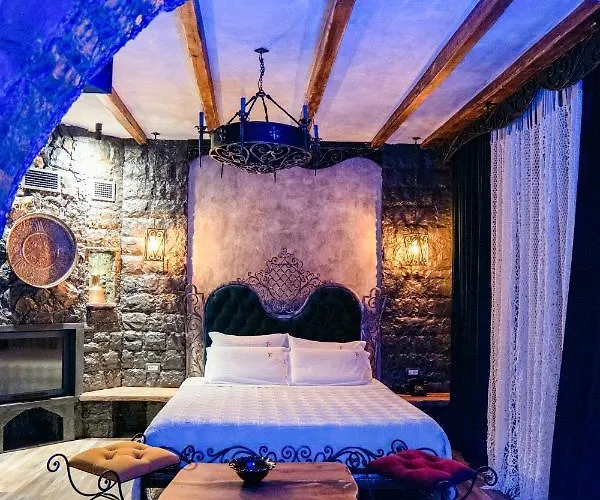 فندق Eden Boutique 4*