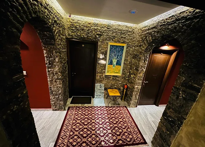 فندق Eden Boutique كورتشي