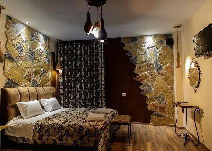 Eden Boutique فندق كورتشي